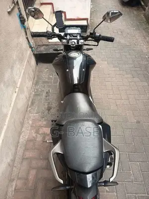 Yamaha FZ V2 2015