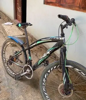 Tomahawk Mountain Bicycle