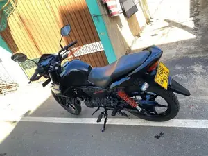 Honda Twister 2014