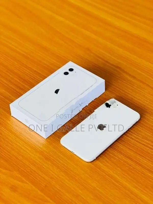 Apple iPhone 11 128GB (Used)