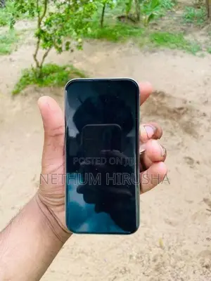 Apple iPhone 15 Pro (Used)