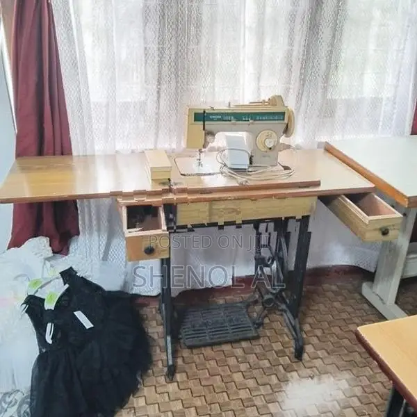 Contessa Sewing Machine