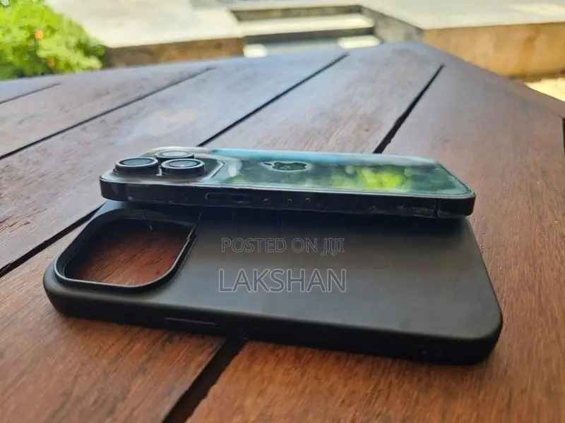 Apple iPhone 14 Pro Black (Used)
