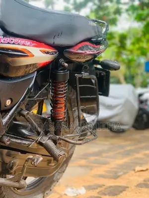 Bajaj Discover 2010