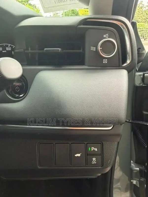 Honda Vezel Z Premium 10 SPEAKRS 2026