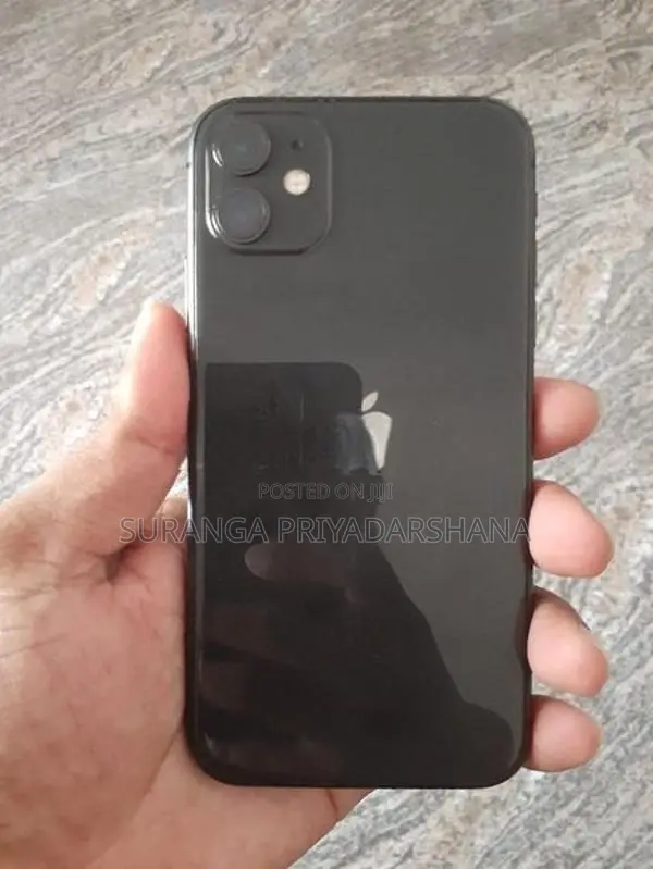 Apple iPhone 11 (Used)