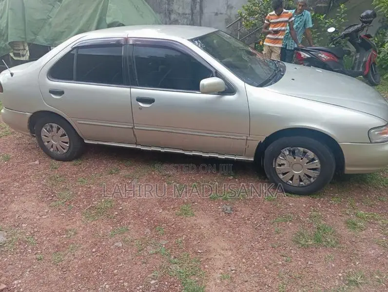 Nissan Sunny O 1995