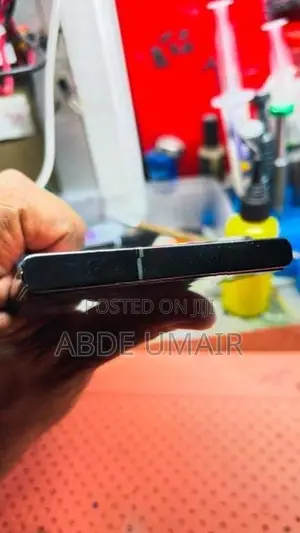 Samsung Galaxy S23 Ultra (Used)