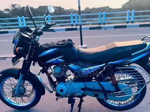 Bajaj CT100 2018