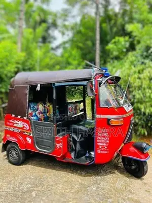Bajaj RE 2006