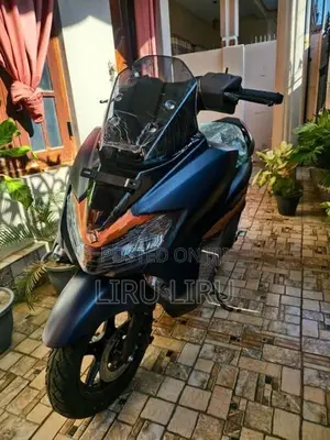Suzuki Burgman 125 2026