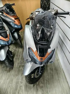 Suzuki Burgman 125 2026