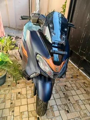 Suzuki Burgman 125 2026