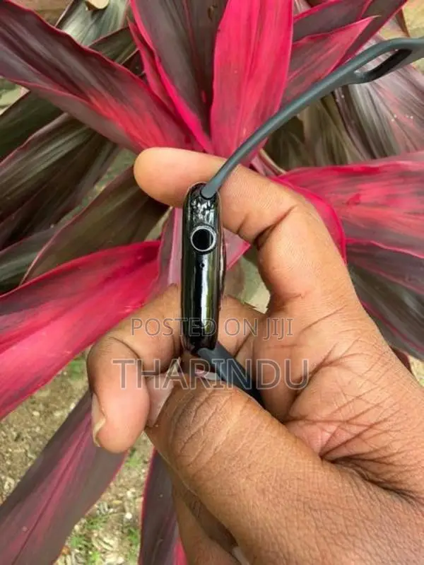 Apple Watch Series 11 – 46mm GPS + Cellular