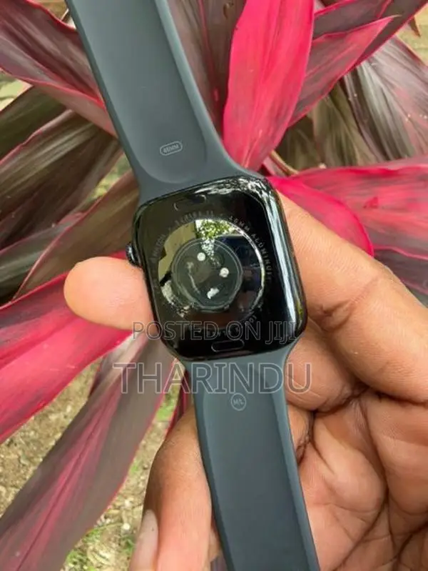 Apple Watch Series 11 – 46mm GPS + Cellular