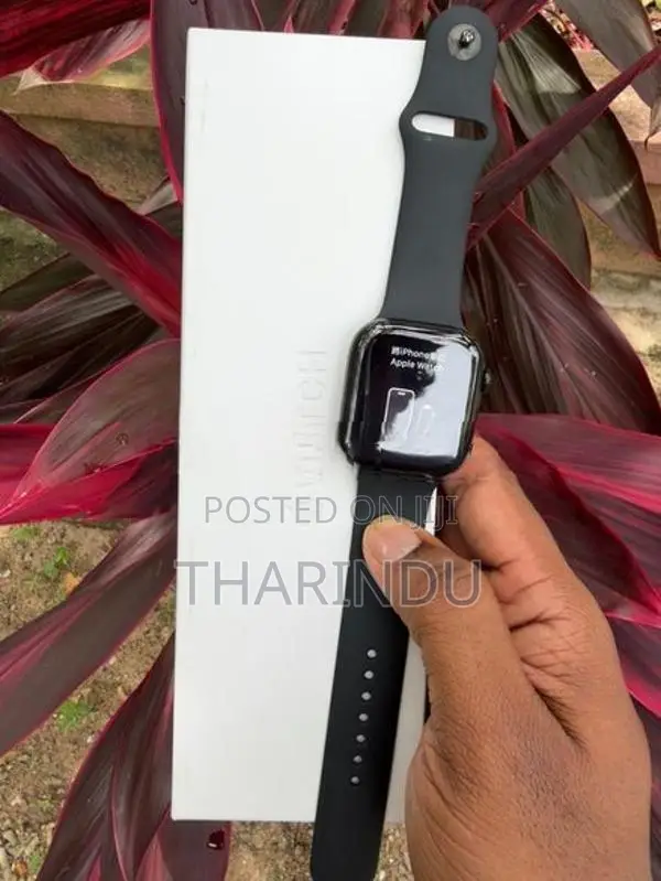 Apple Watch Series 11 – 46mm GPS + Cellular
