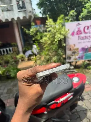 Apple iPhone 13 (Used)