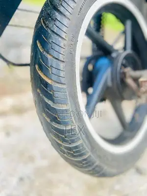Bajaj Discover 2011