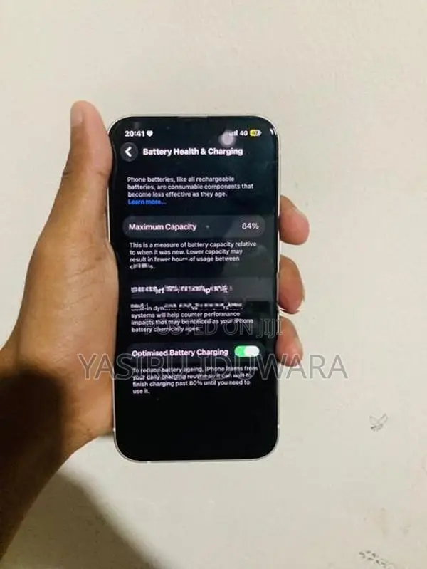 Apple iPhone 13 (Used)