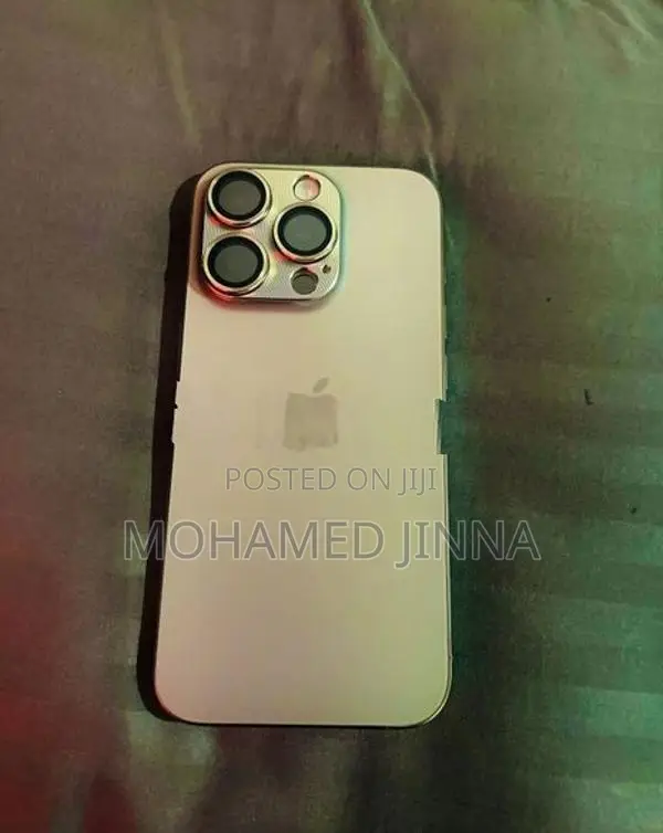 Apple iPhone 15 Pro (Used)