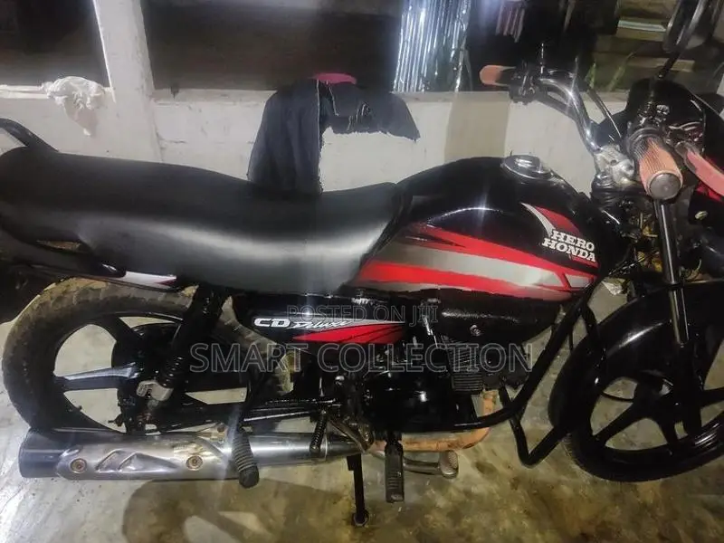 Hero HF Deluxe 2010
