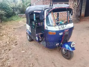 Bajaj RE 2002