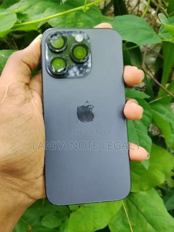 Apple iPhone 15 Pro (Used)