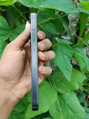Apple iPhone 15 Pro (Used)