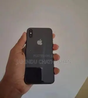 Apple iPhone XS (Used)