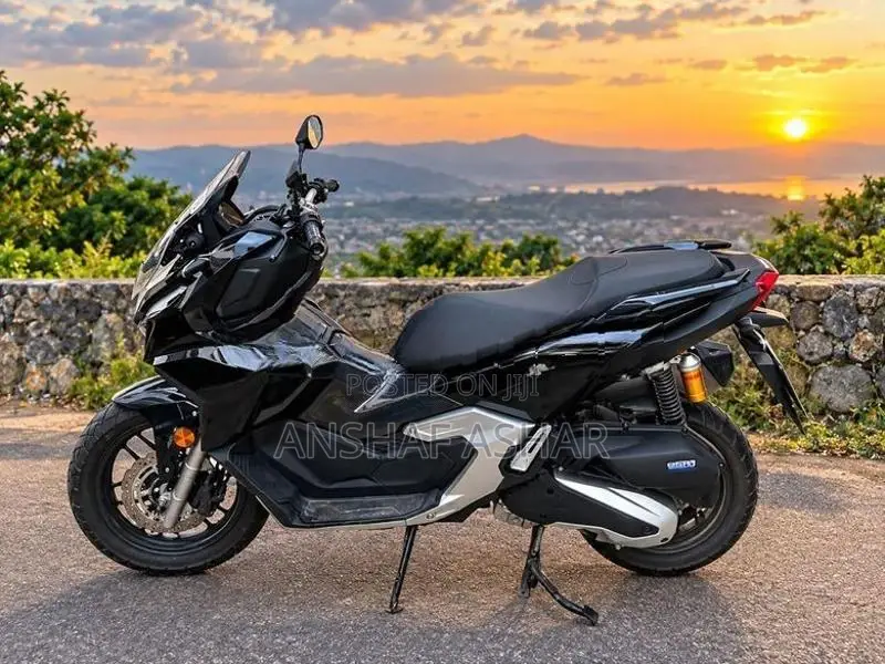 Honda ADV 160 Black Edition 2026