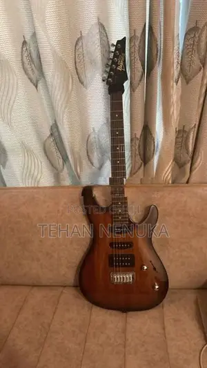 Yahama Electric Guitar
