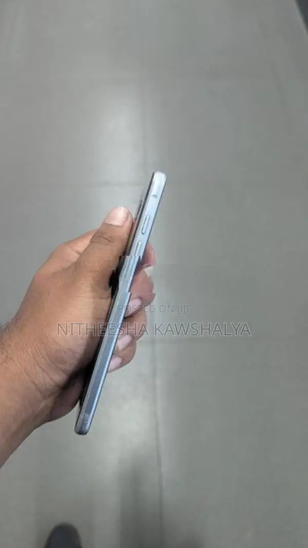 Samsung Galaxy A5 (Used)