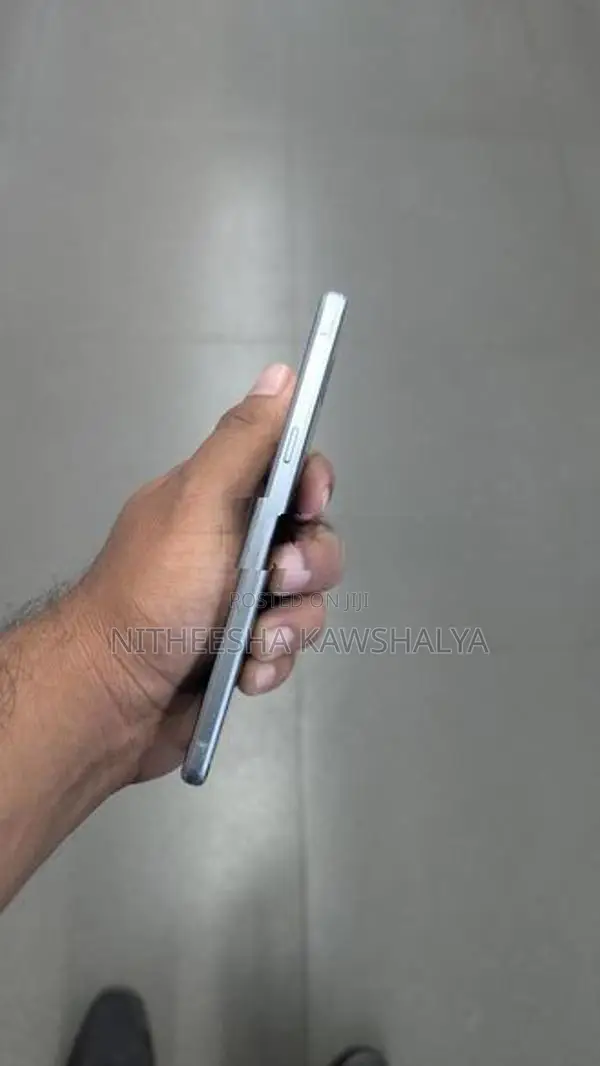 Samsung Galaxy A5 (Used)