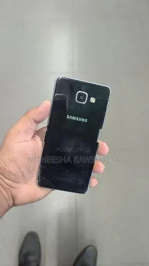 Samsung Galaxy A5 (Used)