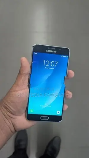 Samsung Galaxy A5 (Used)