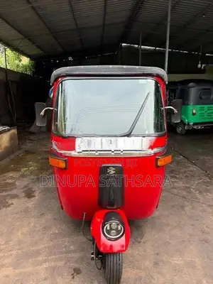 Bajaj RE 2001