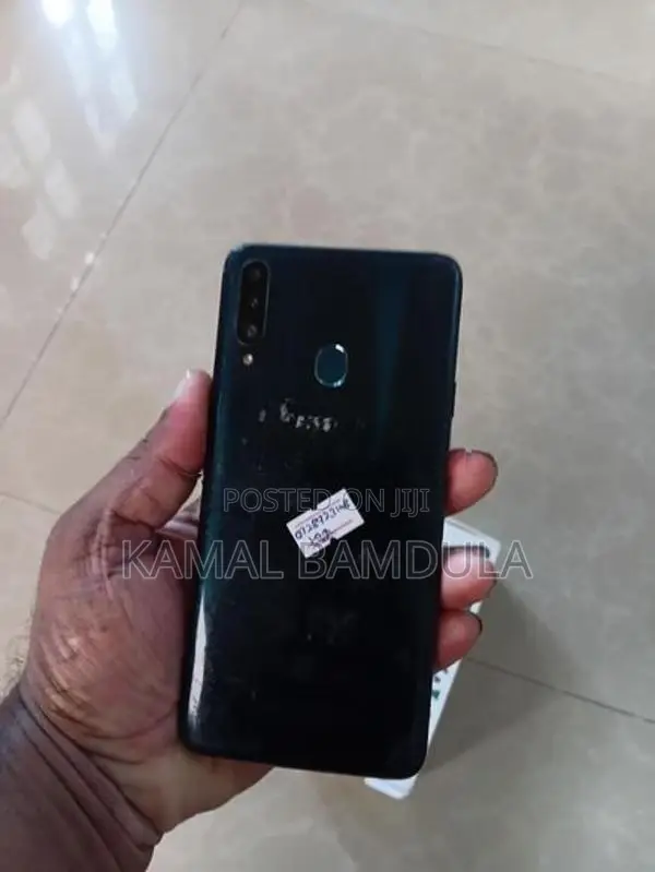 Samsung Galaxy A20e (Used)