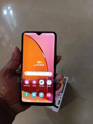 Samsung Galaxy A20e (Used)