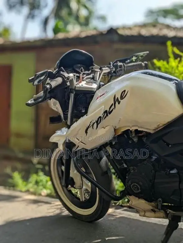 TVS Apache 2010