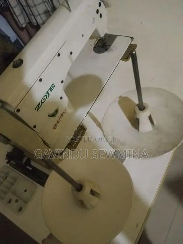 Zoje Industrial Sewing Macine (Singer)