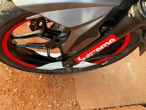 Bajaj Pulsar NS200 2016