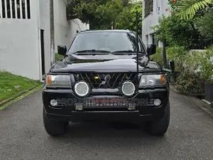 Mitsubishi Montero Sport 2003