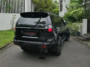 Mitsubishi Montero Sport 2003