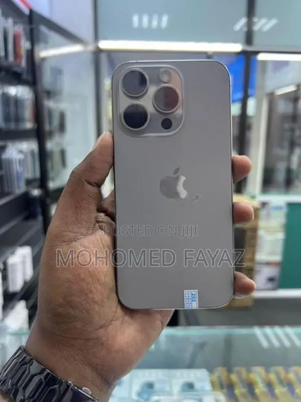 Apple iPhone 15 Pro 256GB (Used)