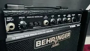 Barringer V-tone108 Guitar Amp - String Instrument / Amplifier