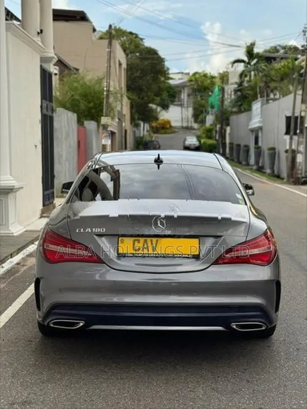 Mercedes Benz CLA 180 AMG Plus 2017
