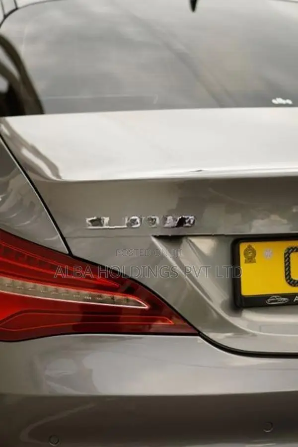 Mercedes Benz CLA 180 AMG Plus 2017