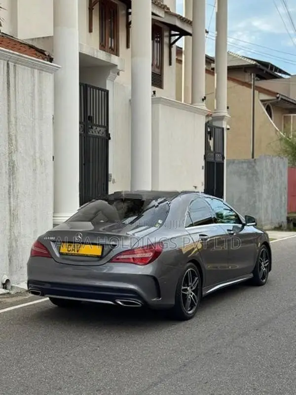Mercedes Benz CLA 180 AMG Plus 2017