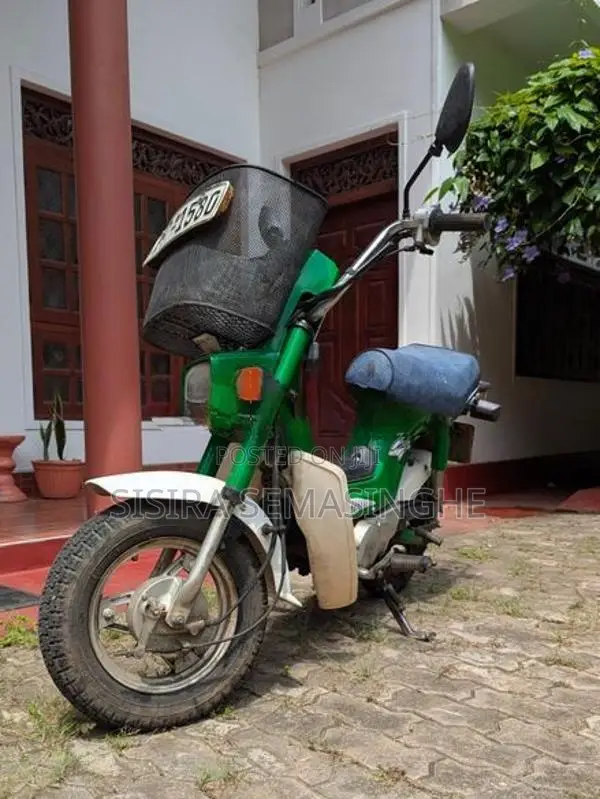 Honda Chaly CF50 2000
