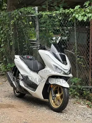 Honda PCX160 2025